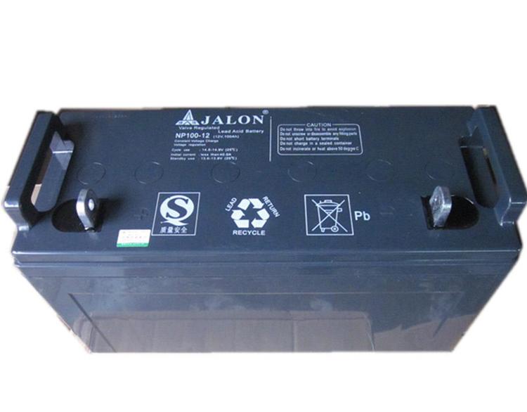 1、采用紧装配技术，具有优良的高率放电性能。2、采用特殊的设计，电池在使用过程中电液量几乎不会减少，使用寿命期间完全无需加水。3、采用独特的耐腐蚀板栅合金、使用寿命长。4、全部采用高纯原材料，电池自放电极小。5、采用气体再化合技术，电池具有极高的密封反应效率，无酸雾析出，环保,无污染。6、采用特殊的设计和高可靠的密封技术，确保电池密封，使用、可靠。